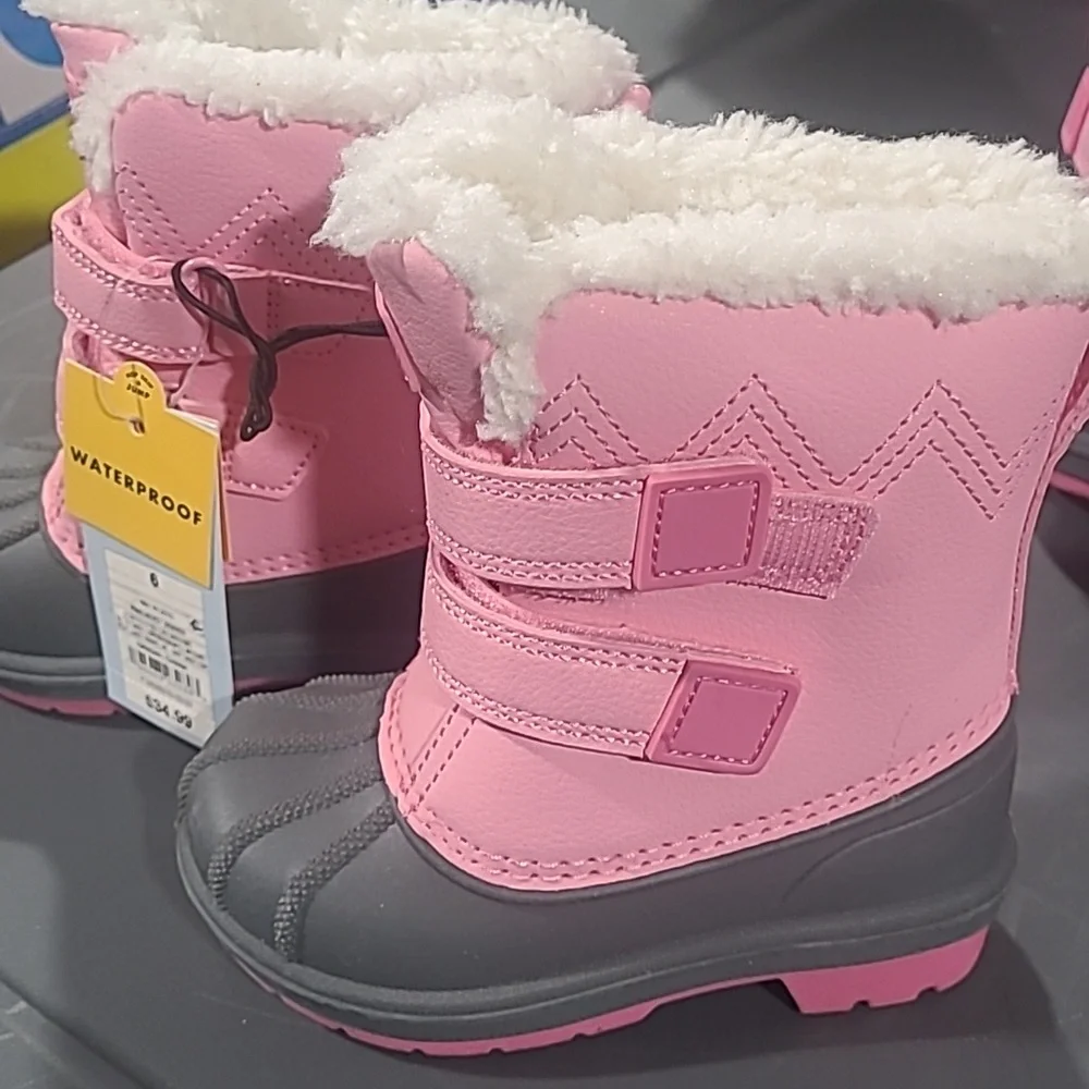 NWT! Cat & Jack Girls 6 Denver gray  and pink waterproof leather winter boots